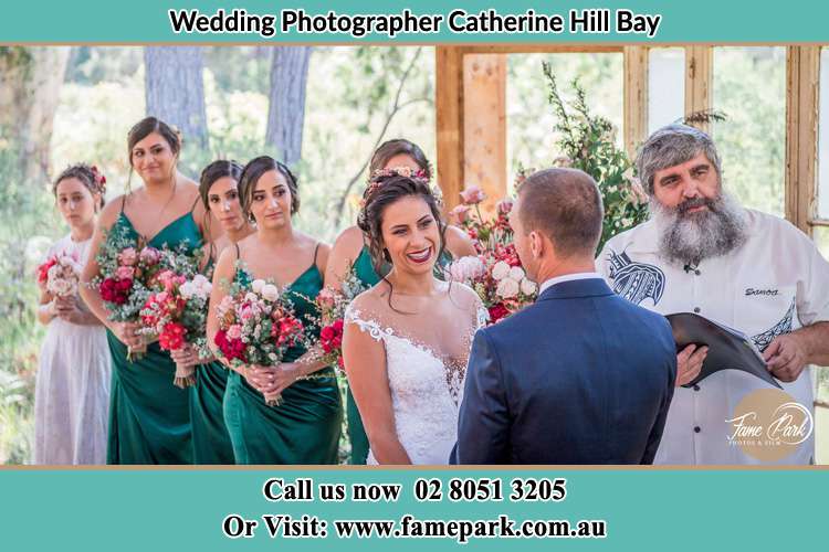 Photo of the Bride and the Groom during the matrimony Catherine Hill Bay